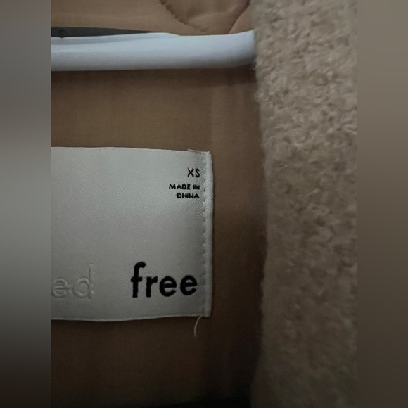 Aritzia Ganna Jacket - Picture 9 of 9